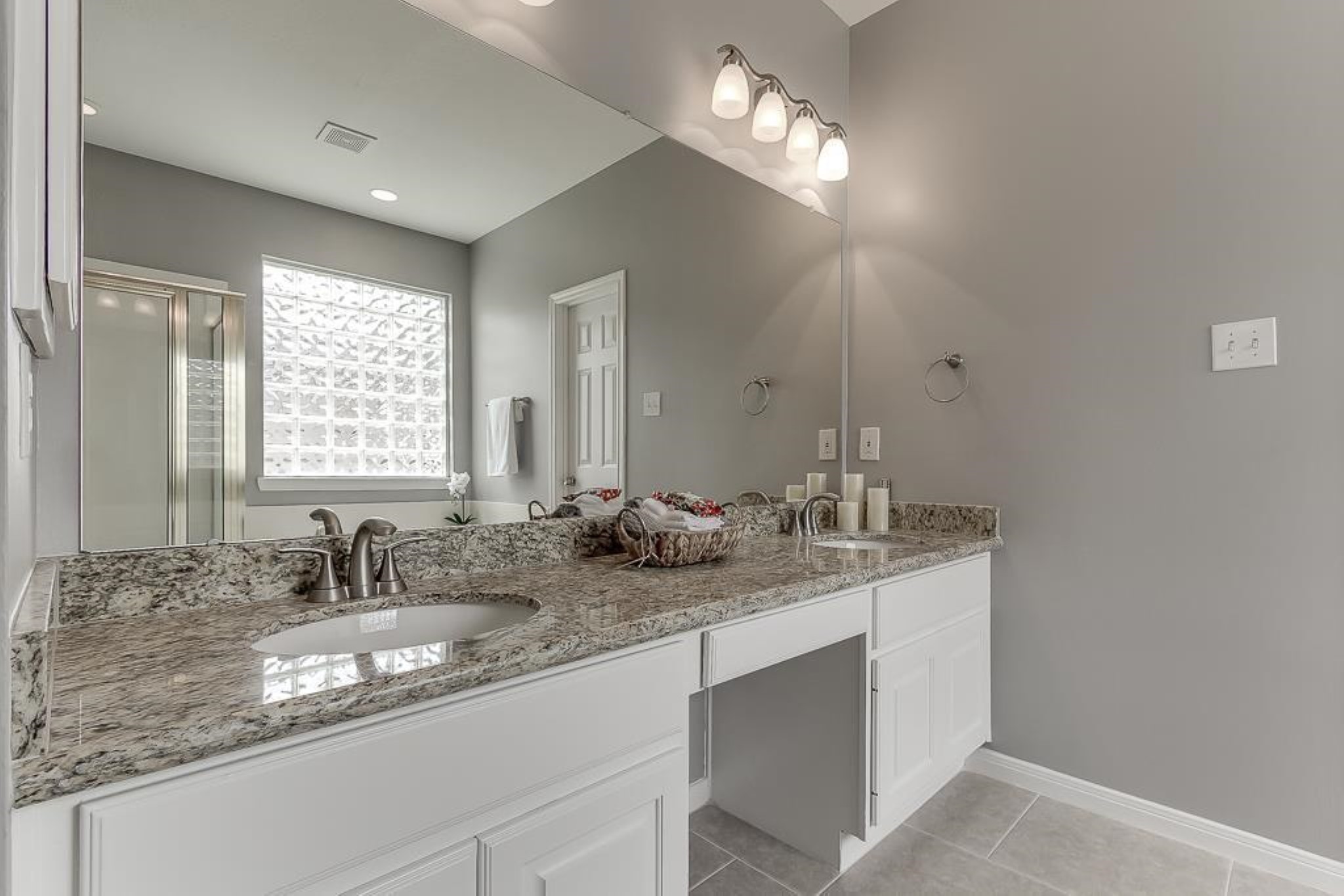 11527 Ruby Canyon Lane Houston, TX 77095 - Photo 11 of 22 Master Bedroom/Double Sinks