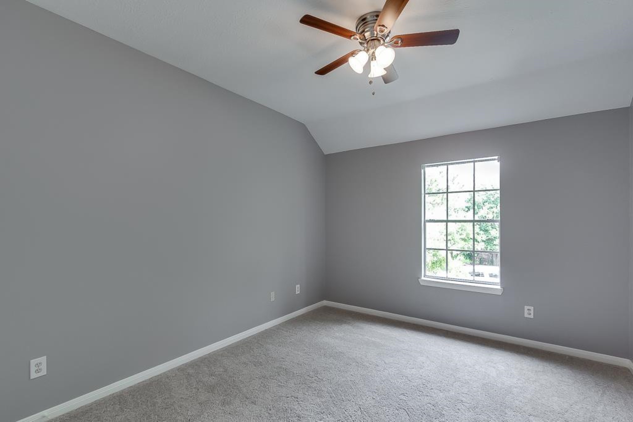 11527 Ruby Canyon Lane Houston, TX 77095 - Photo 19 of 22 2nd Floor 3rd Bedroom