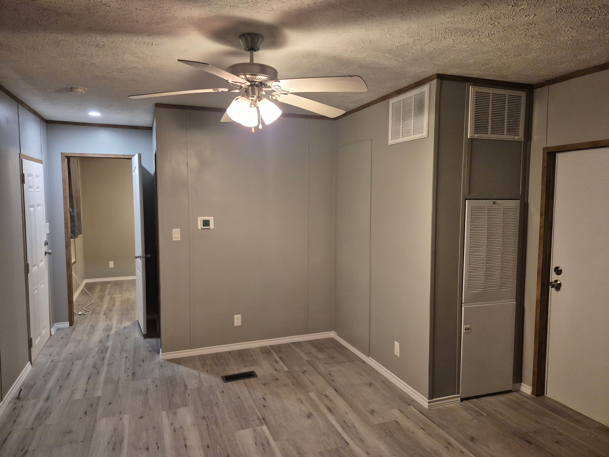 222 Shadow Oaks Drive, Unit B Elgin, TX 78621 - Photo 5 of 10