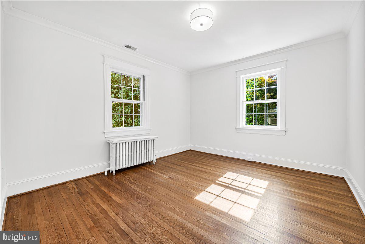 3001 McKinley Street Northwest Washington, DC 20015 - Photo 38 of 56