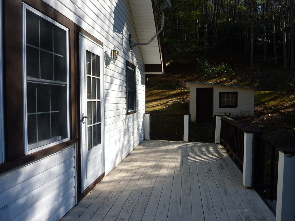 333 Burnett Road Southwest Meadows Of Dan, VA 24120 - Photo 9 of 30 Gallery Image 9
