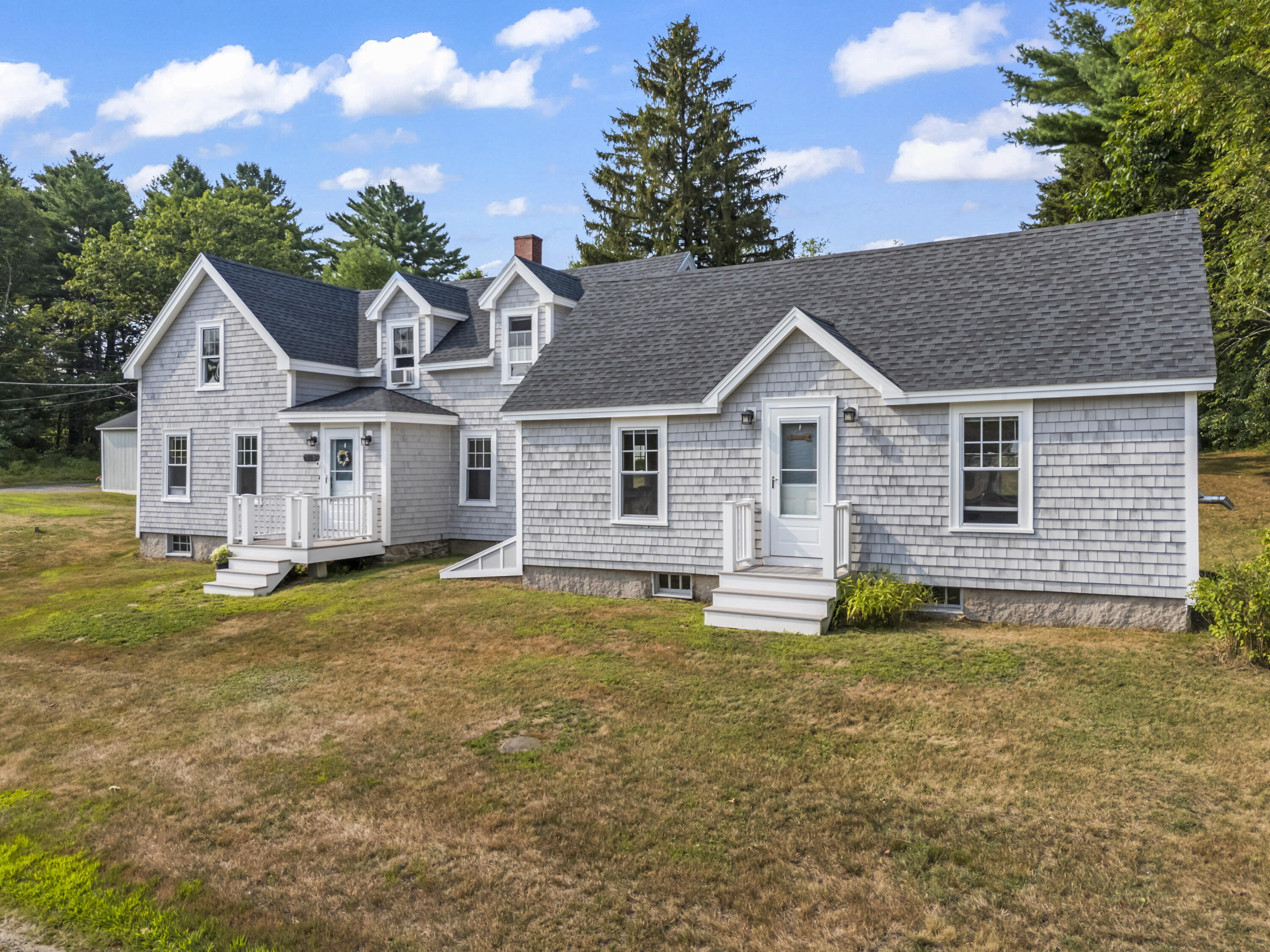 106 Clay Hill Road Cape Neddick, ME 03902 - Photo 2 of 39 2