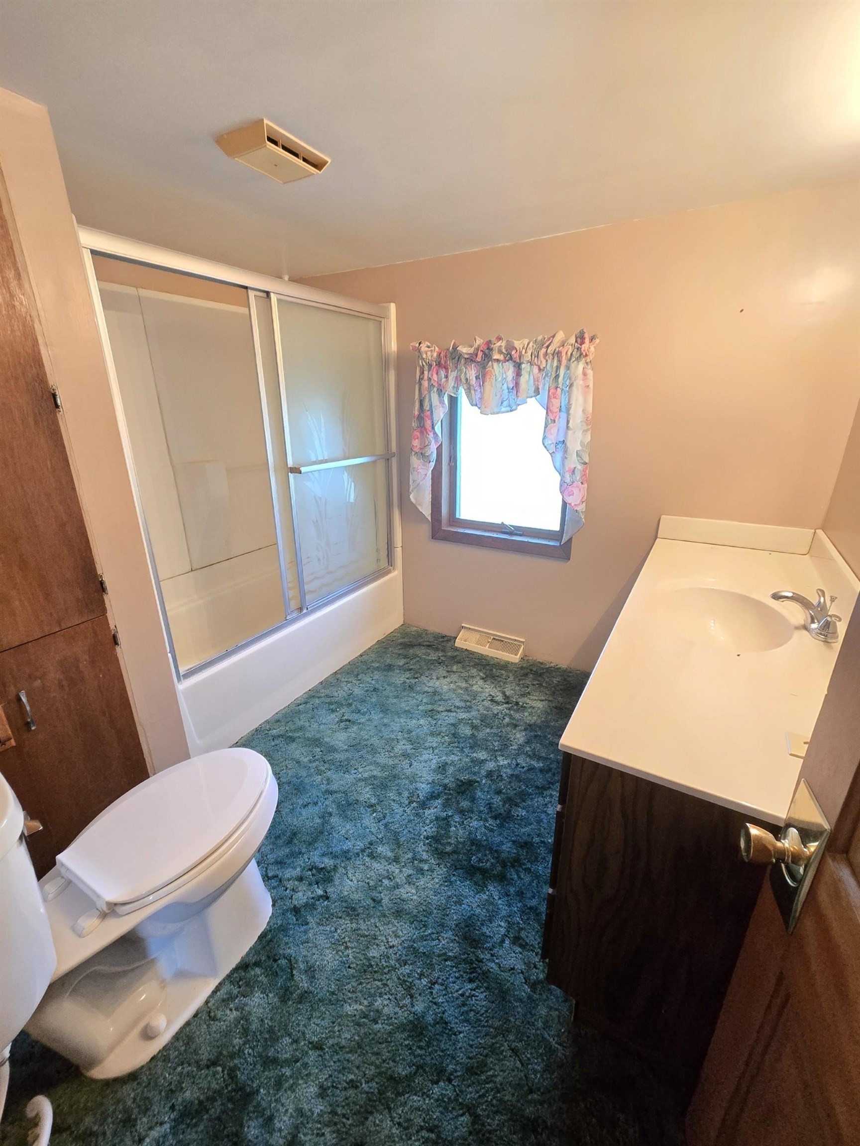 N3825 County Road North Markesan, WI 53946 - Photo 20 of 36