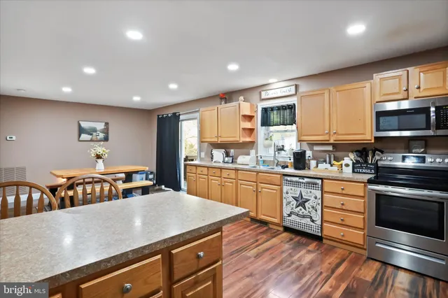 $450,000 | 80 Sandpiper Drive, Basye, VA 22810