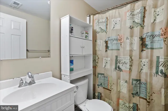 $450,000 | 80 Sandpiper Drive, Basye, VA 22810