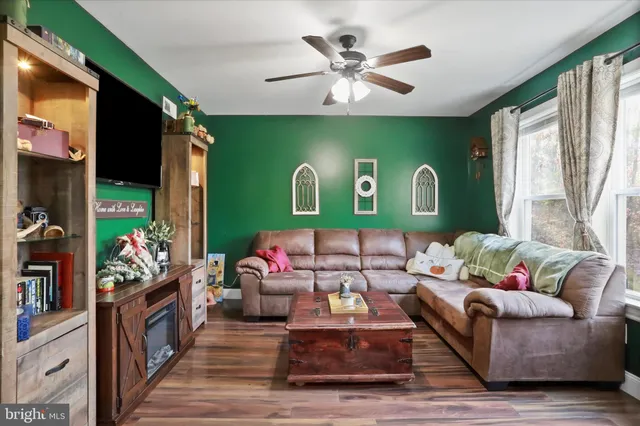 $450,000 | 80 Sandpiper Drive, Basye, VA 22810