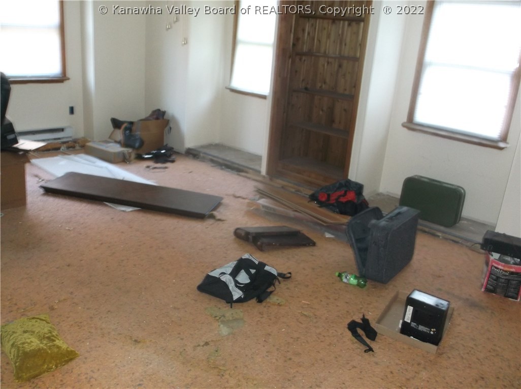 2714 Beards Fork Road Robson, WV 25173 - Photo 4 of 15 Gallery Image 4