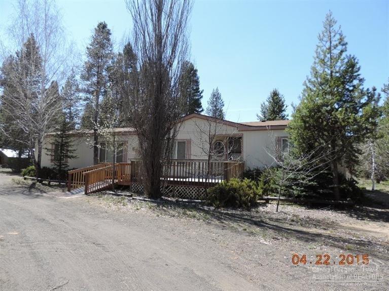 53255 Deep Woods Road La Pine, OR 97739 - Photo 1 of 25 Primary Photo