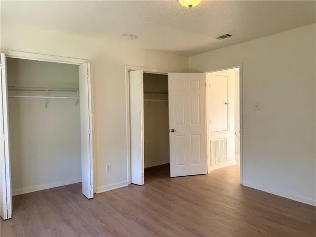 $1,250 | 2908 Destrehan Avenue, Unit D, Harvey, LA 70058