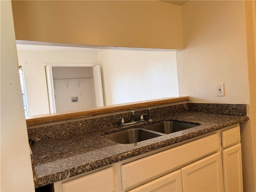 2908 Destrehan Avenue, Unit D Harvey, LA 70058 - Photo 5 of 16