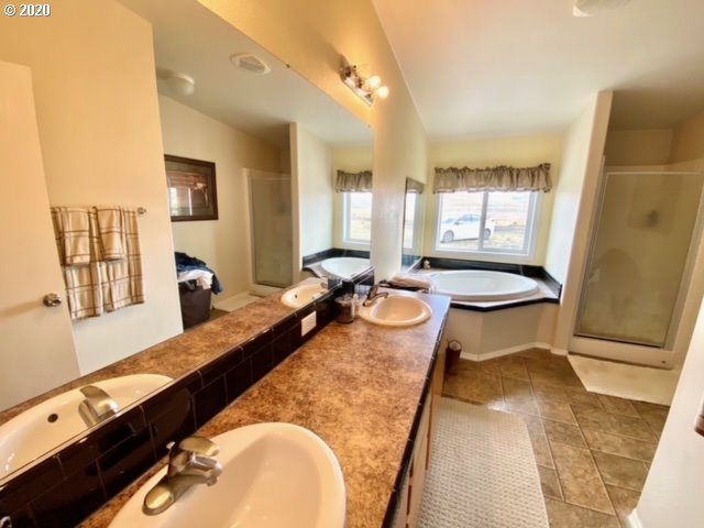 62157 Dee Cox Road Heppner, OR 97836 - Photo 15 of 27