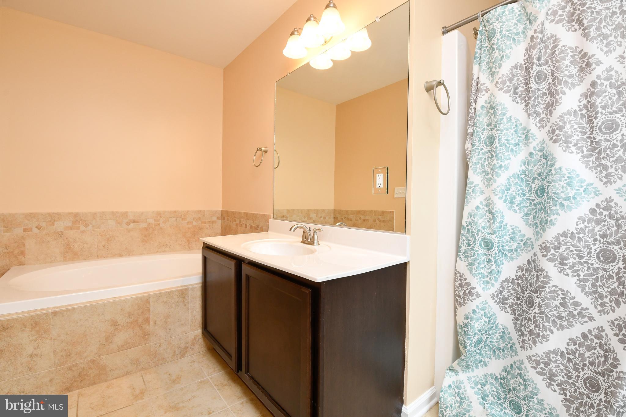 9811 Catharpin Road Spotsylvania, VA 22551 - Photo 17 of 33