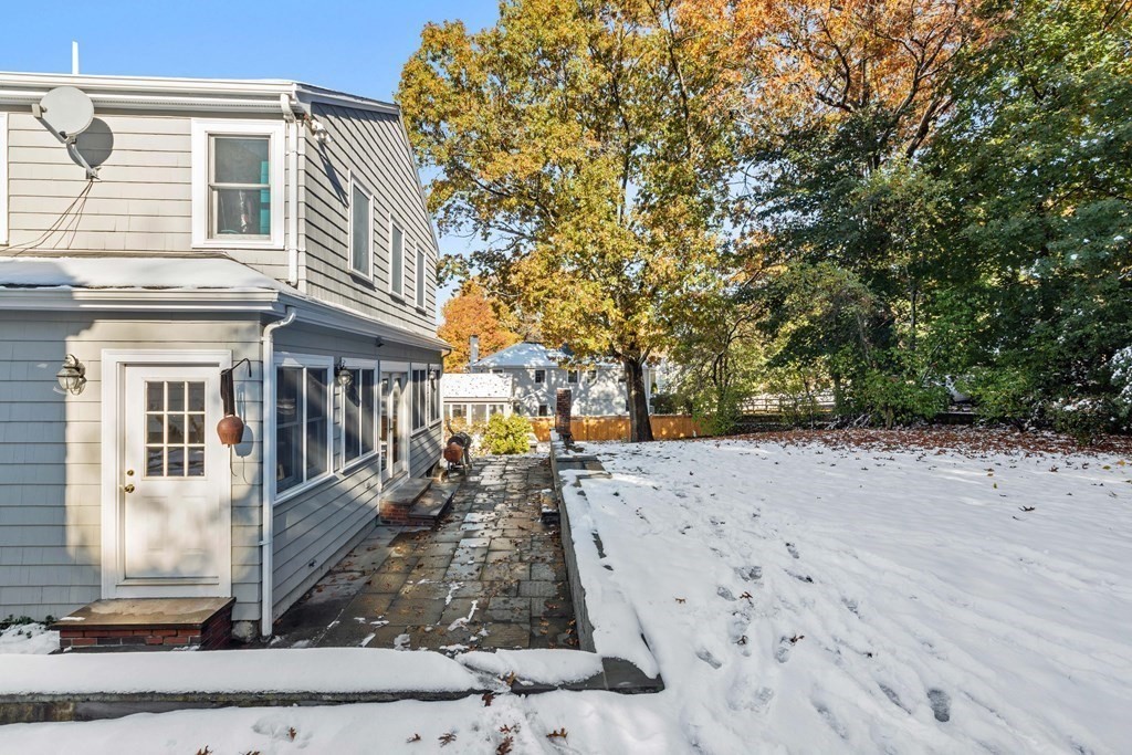 136 Oliver Road Newton, MA 02468 - Photo 31 of 38 Gallery Image 31