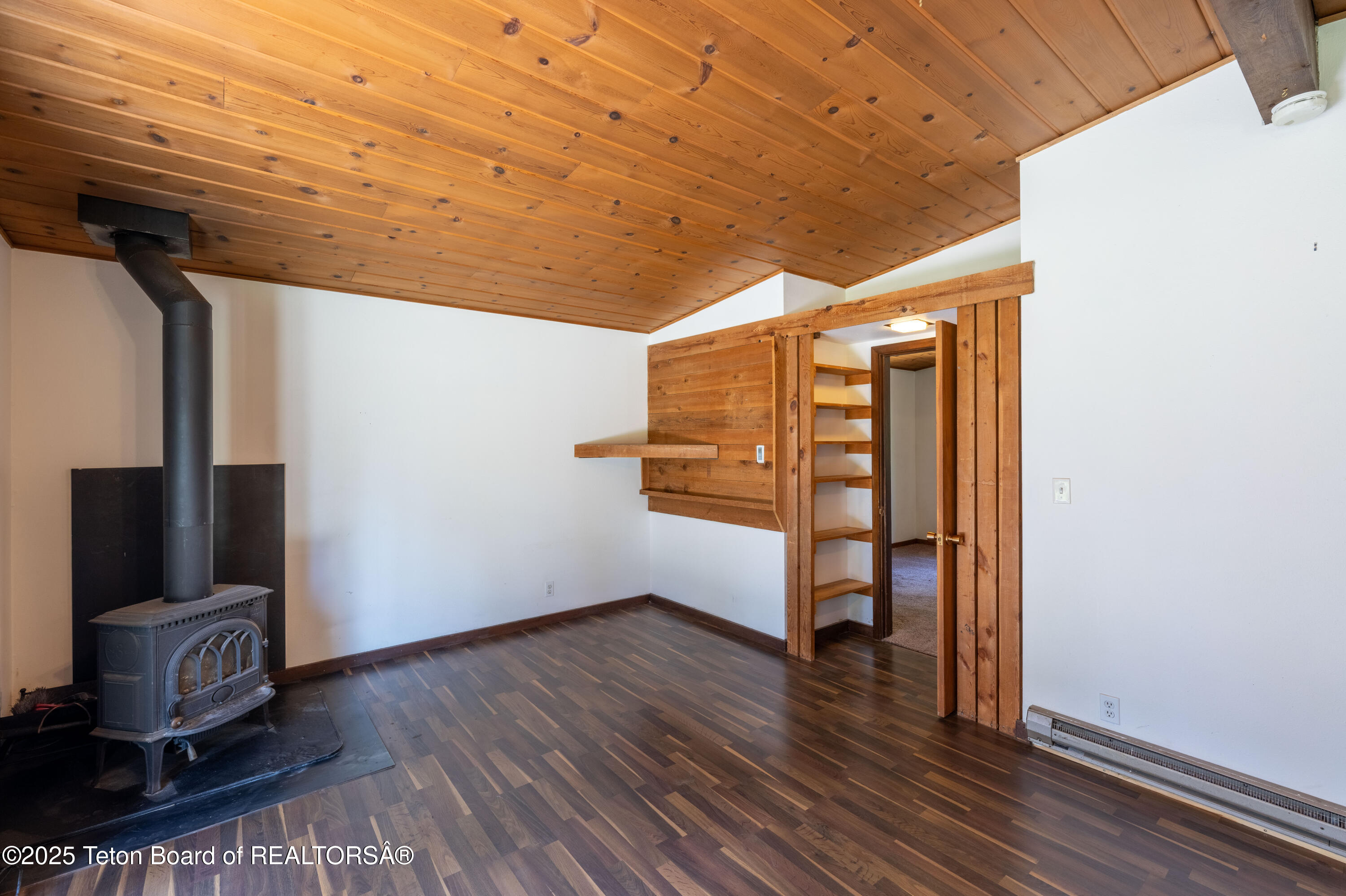 6255 Heck Of A Hill Road Wilson, WY 83014 - Photo 11 of 29 Living Area