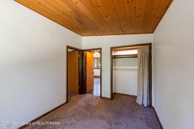 $2,065,000 | 6255 Heck Of A Hill Road, Wilson, WY 83014