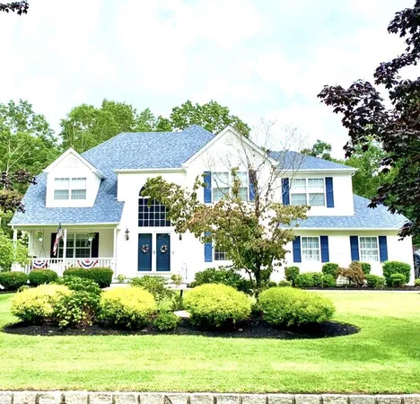 $1,200,000 | 15 Silas Woods Road, Manorville, NY 11949