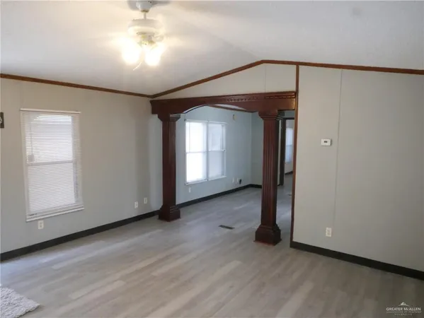 $1,200 | 2011 Oliva Street, Edinburg, TX 78539