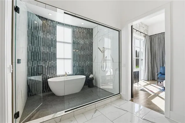 $1,875,000 | 6949 Watson's Country Lane, Parkville, MO 64152