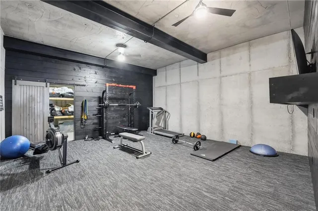 $1,875,000 | 6949 Watson's Country Lane, Parkville, MO 64152