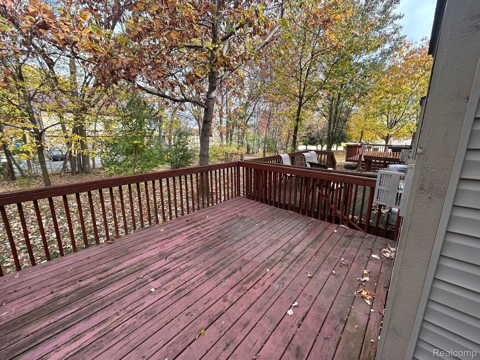 41484 Glade Road Canton, MI 48187 - Photo 28 of 35