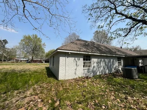 $152,000 | 201 Jasmine Street, Jonesville, LA 71343