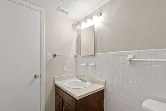 $64,900 | 2325 West Pensacola Street, Unit 135, Tallahassee, FL 32304