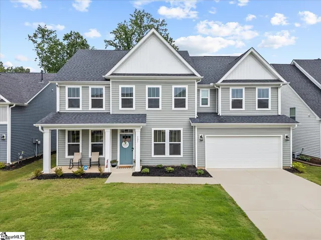 $454,999 | 521 Fenwick Drive, Woodruff, SC 29388