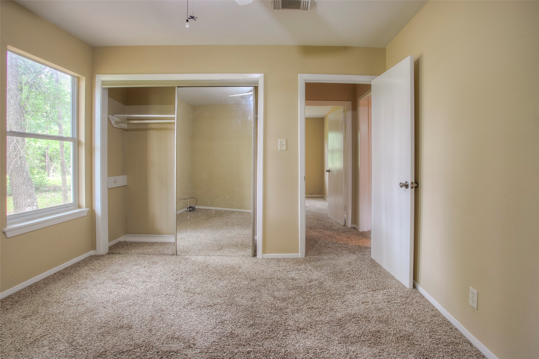 81 Westlake Road Trinity, TX 75862 - Photo 15 of 23 a view of a room with window