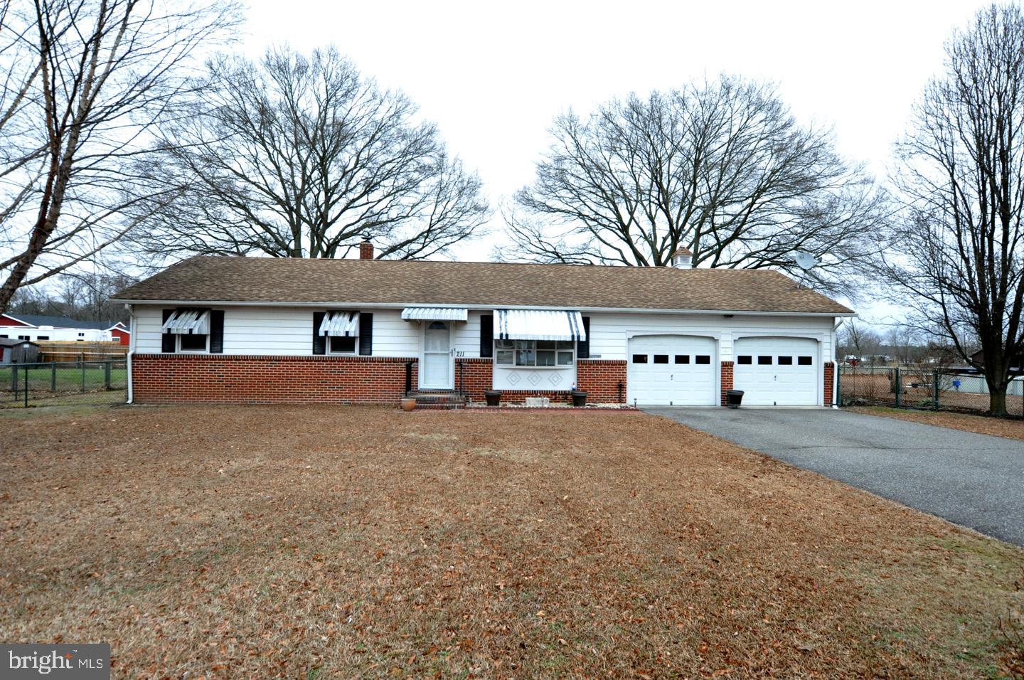 211 Magnolia Road Pemberton, NJ 08068 - Photo 1 of 25