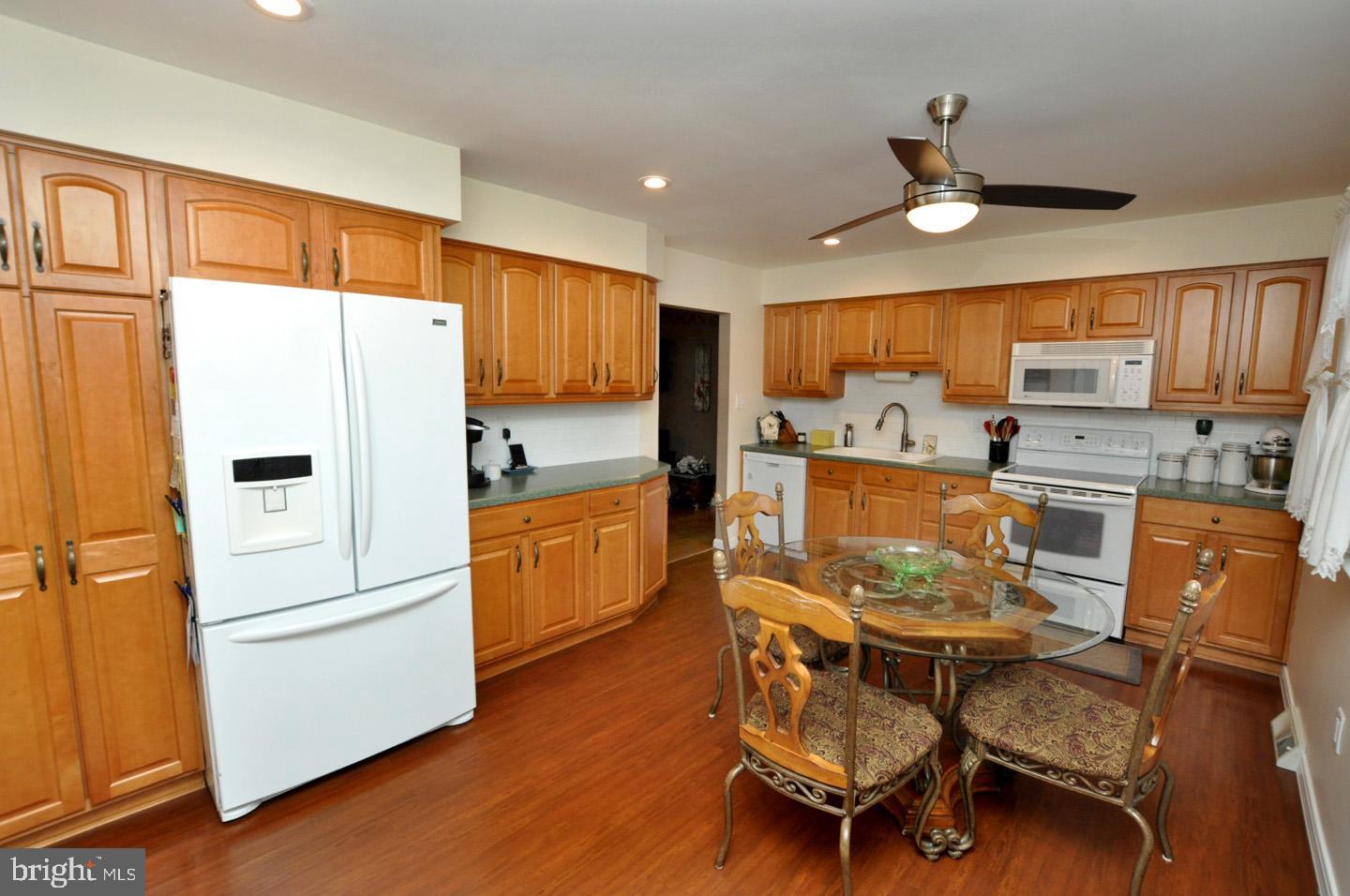 211 Magnolia Road Pemberton, NJ 08068 - Photo 18 of 25
