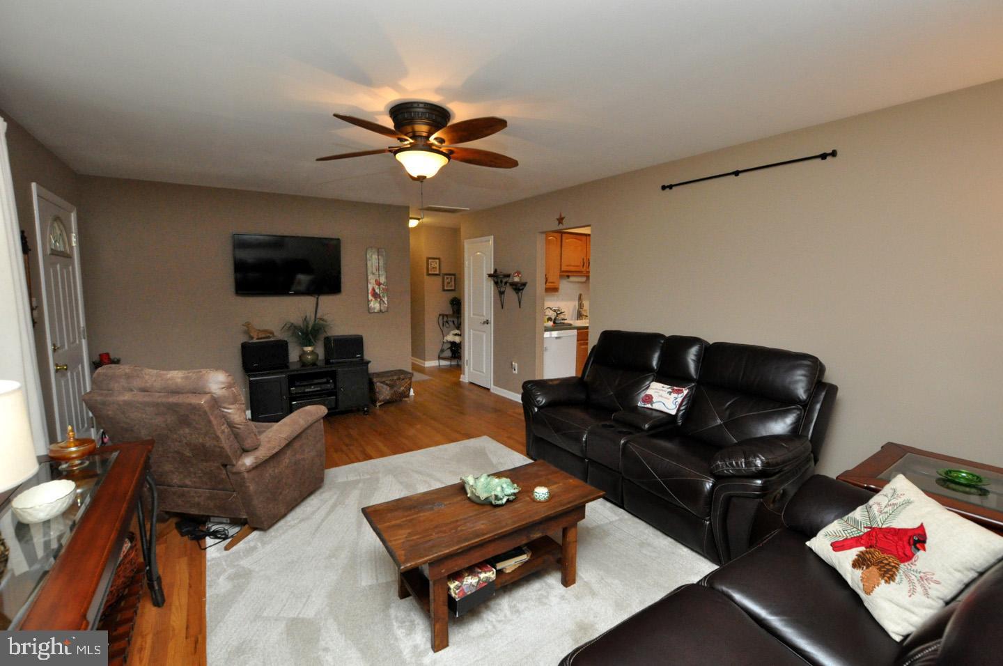 211 Magnolia Road Pemberton, NJ 08068 - Photo 8 of 25