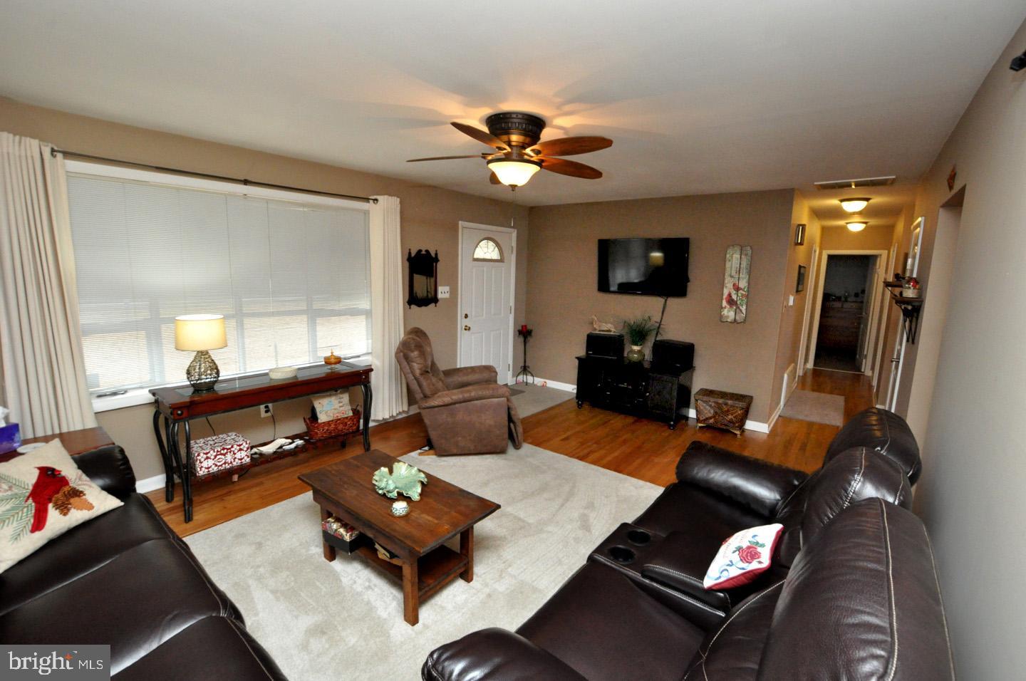 211 Magnolia Road Pemberton, NJ 08068 - Photo 9 of 25