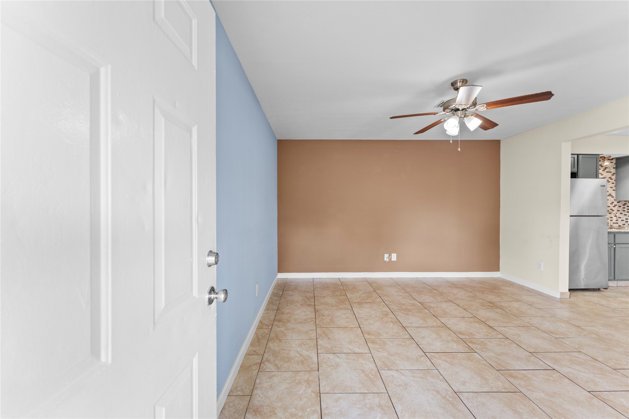 5035 Reno Drive Pasadena, TX 77505 - Photo 4 of 18 Gallery Image 4