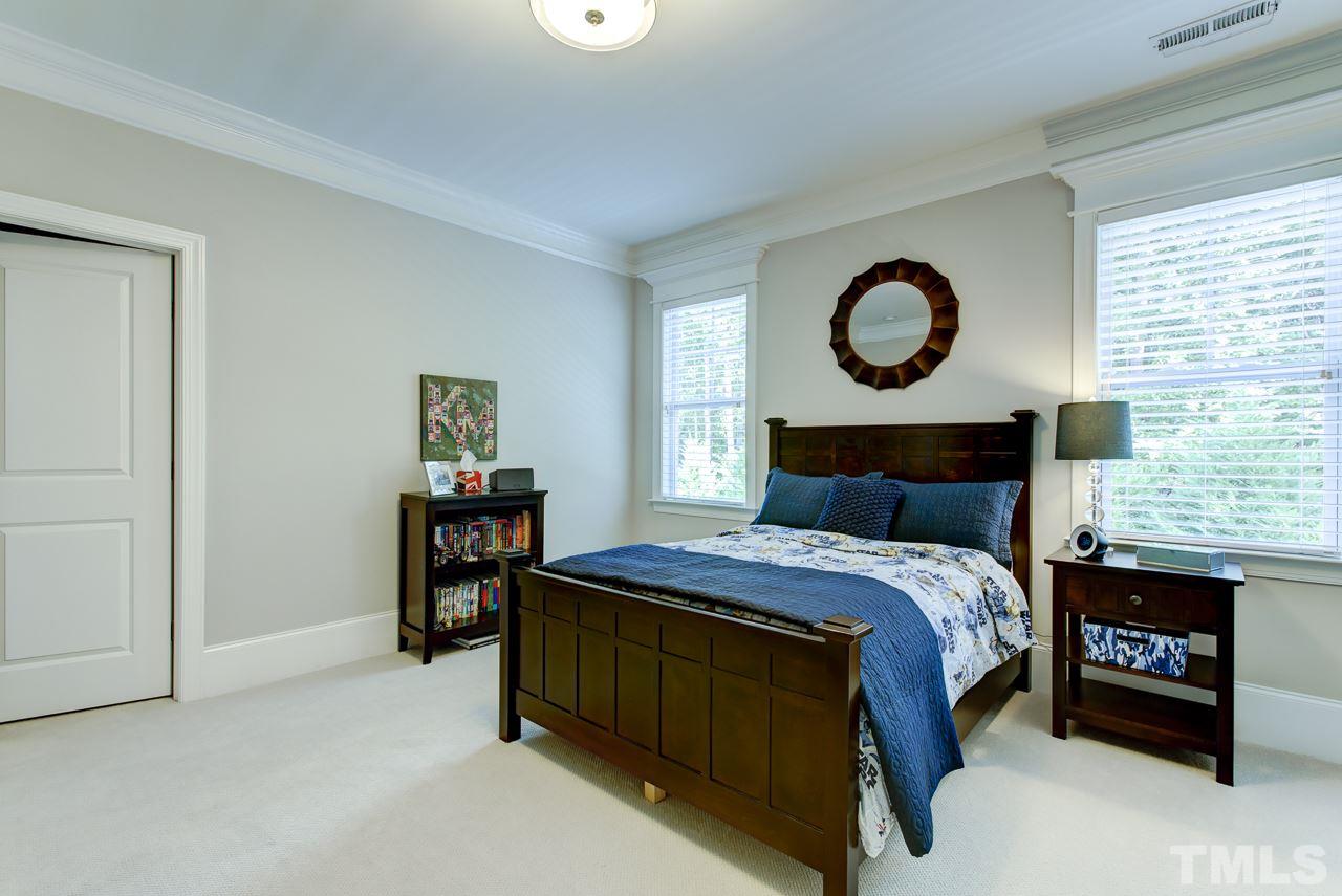 5720 Jacobs Drive Raleigh, NC 27612 - Photo 21 of 25 Gallery Image 21