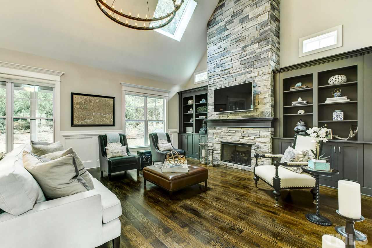 5720 Jacobs Drive Raleigh, NC 27612 - Photo 10 of 25 Gallery Image 10