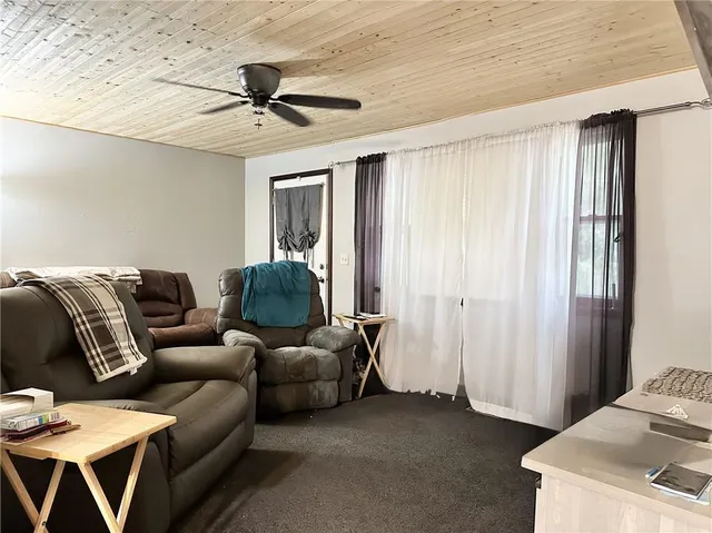 $180,000 | 2611 Sportsman Road, Trenton, MO 64683