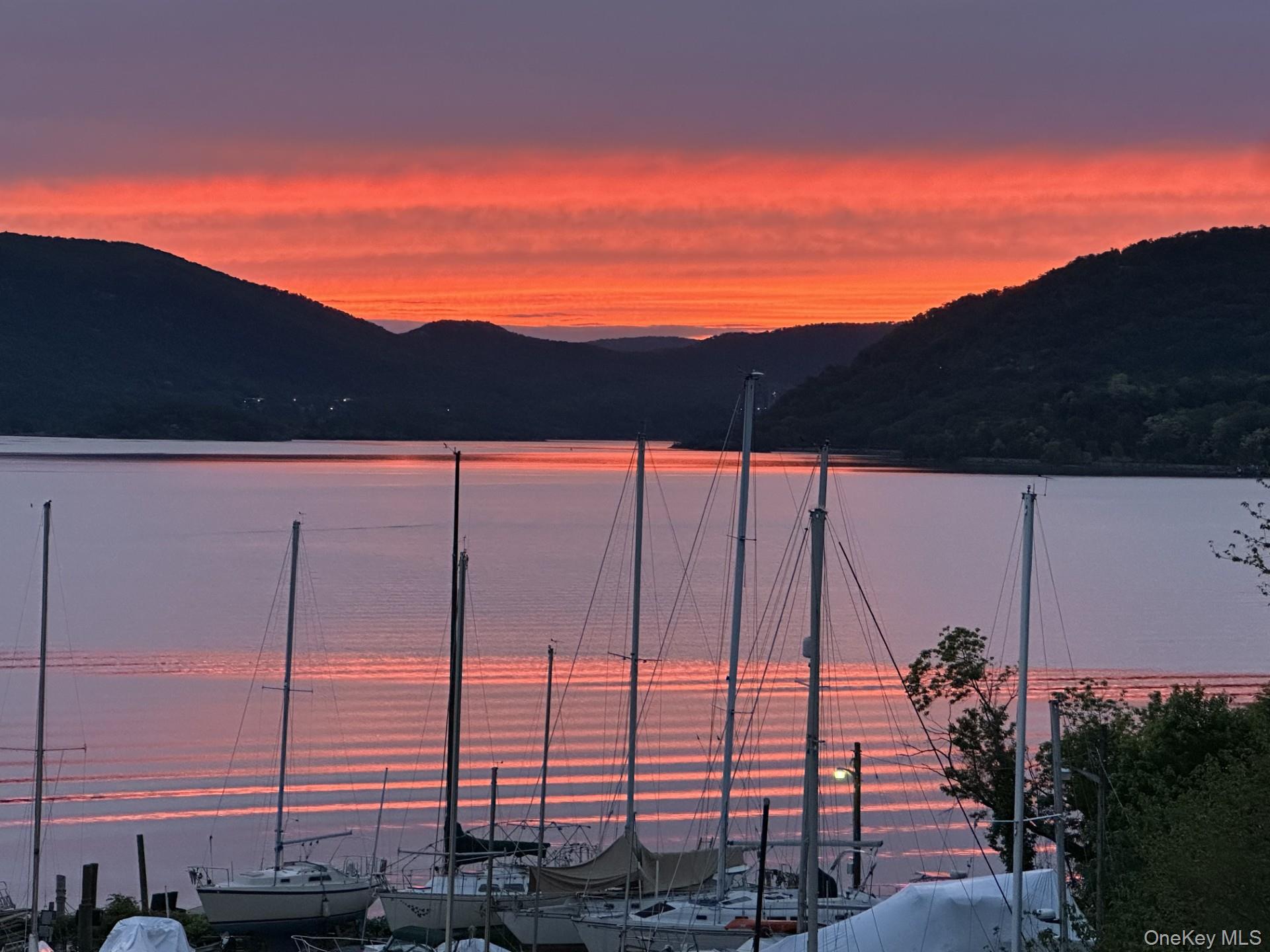 323 Waterside Close Peekskill, NY 10566 - Photo 34 of 42 Sunset view from your balcony