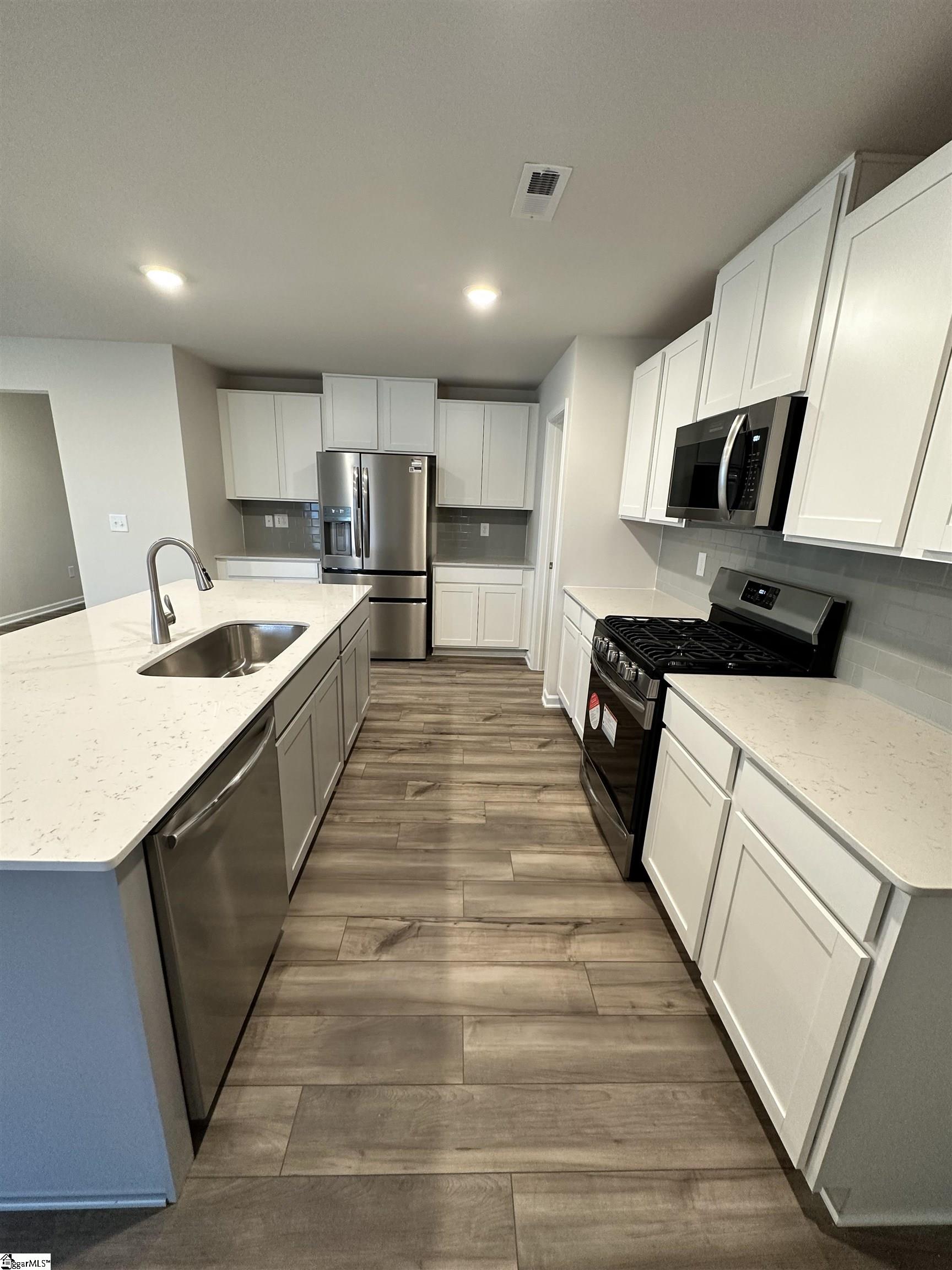 333 Anna Gray Circle Easley, SC 29640 - Photo 5 of 27