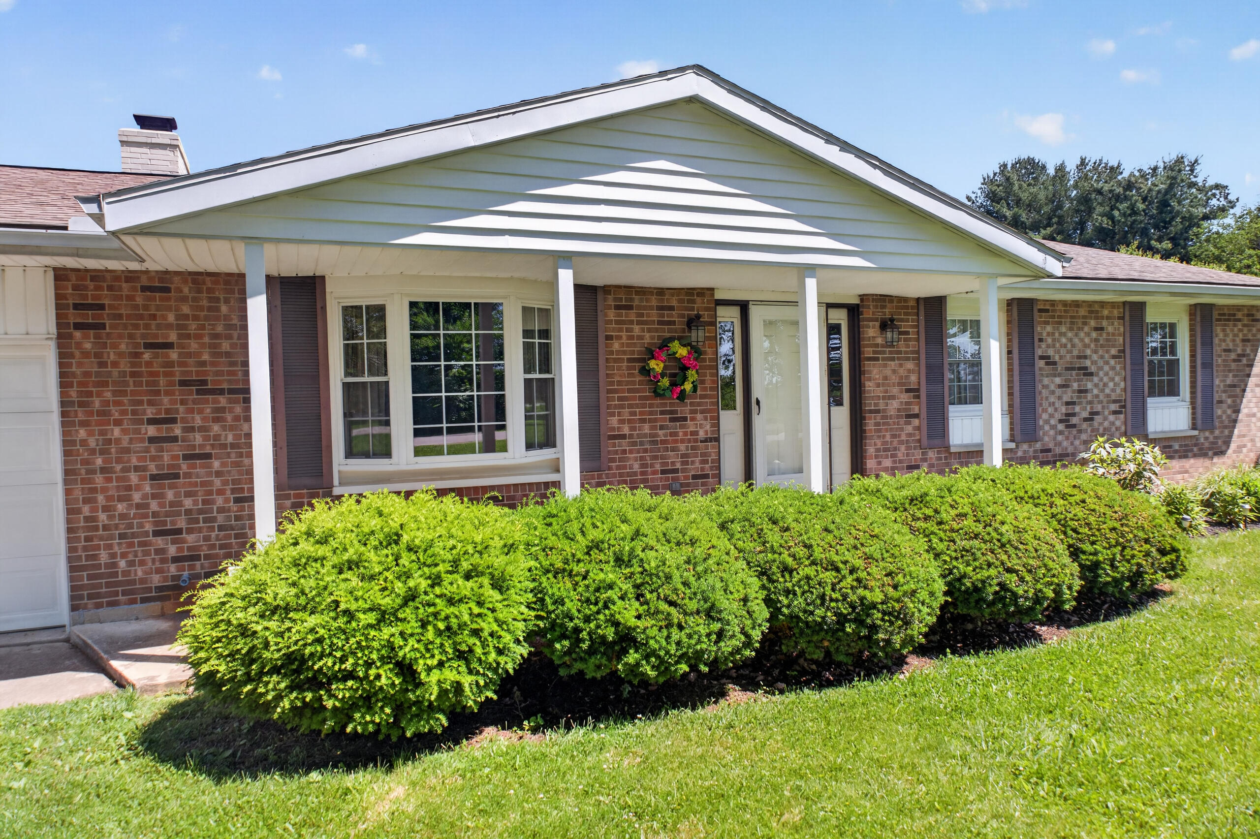 2105 Fenner Road Troy, OH 45373 - Photo 4 of 46 IMG_2554