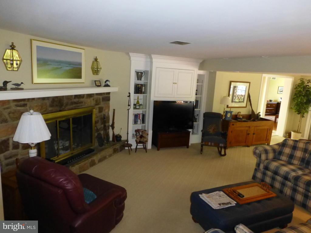 1252 Hunsicker Road Lancaster, PA 17601 - Photo 15 of 36