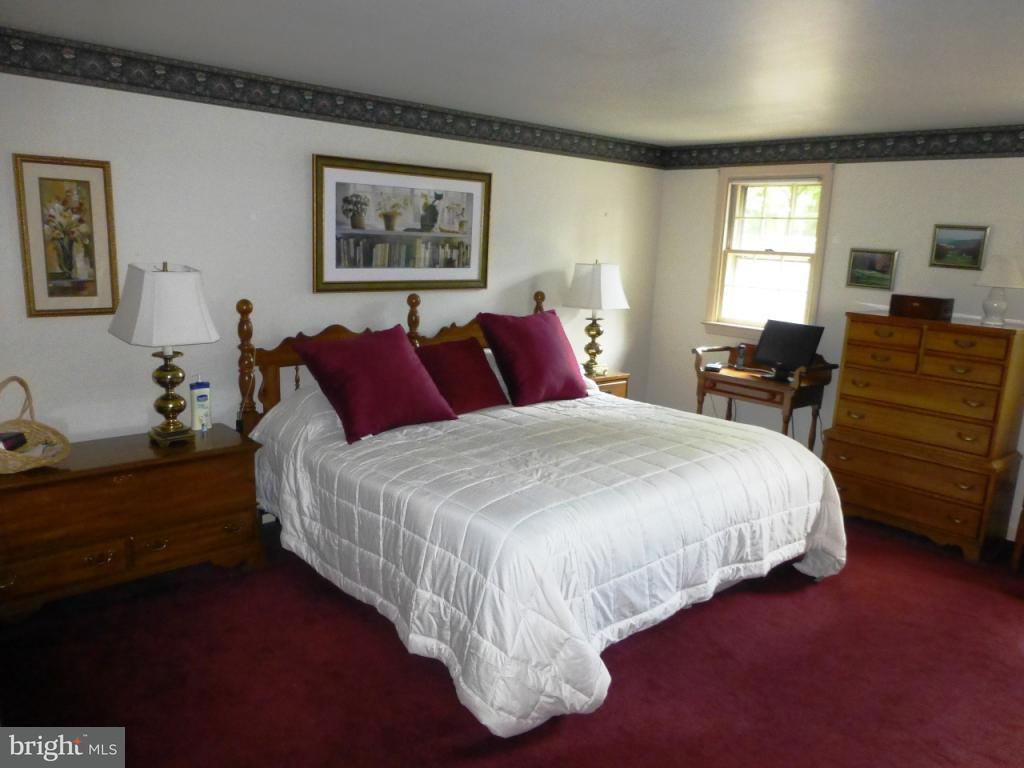 1252 Hunsicker Road Lancaster, PA 17601 - Photo 20 of 36