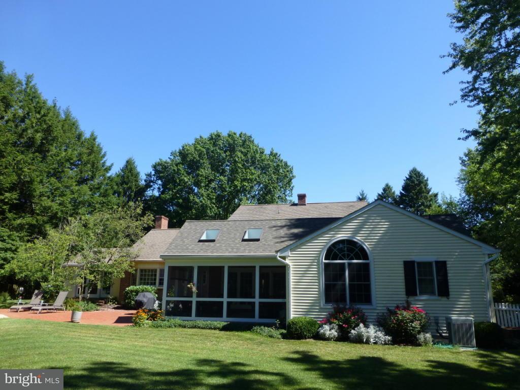 1252 Hunsicker Road Lancaster, PA 17601 - Photo 30 of 36