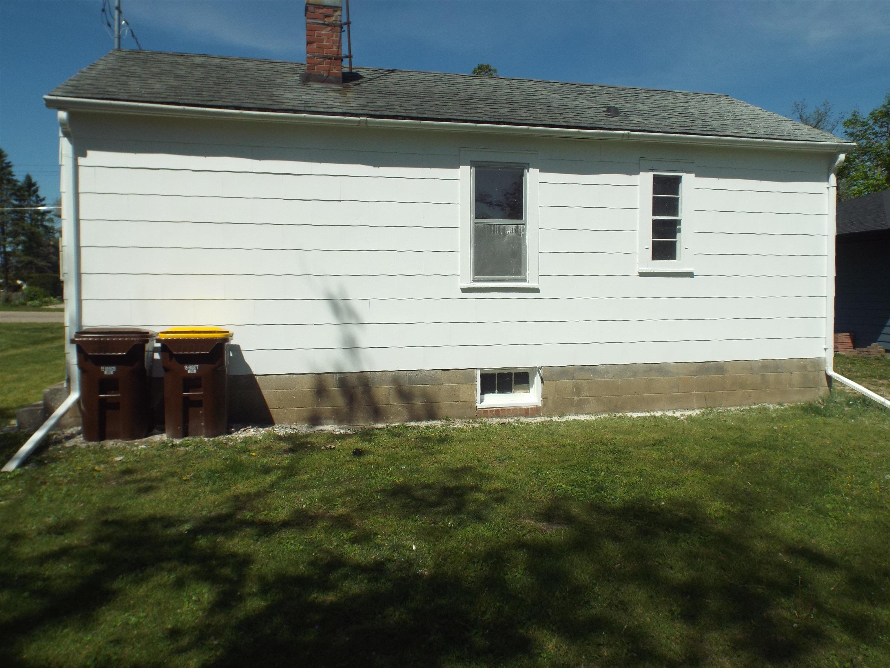 608 Maple Street Lena, IL 61048 - Photo 15 of 17