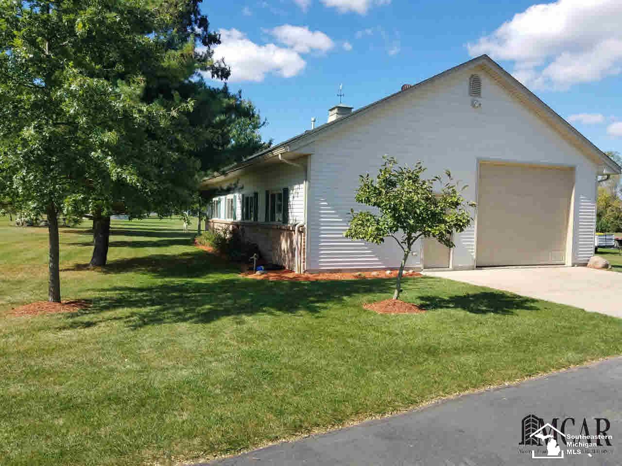 4748 East Dunbar Road Monroe, MI 48161 - Photo 15 of 20 21374790-14.JPG