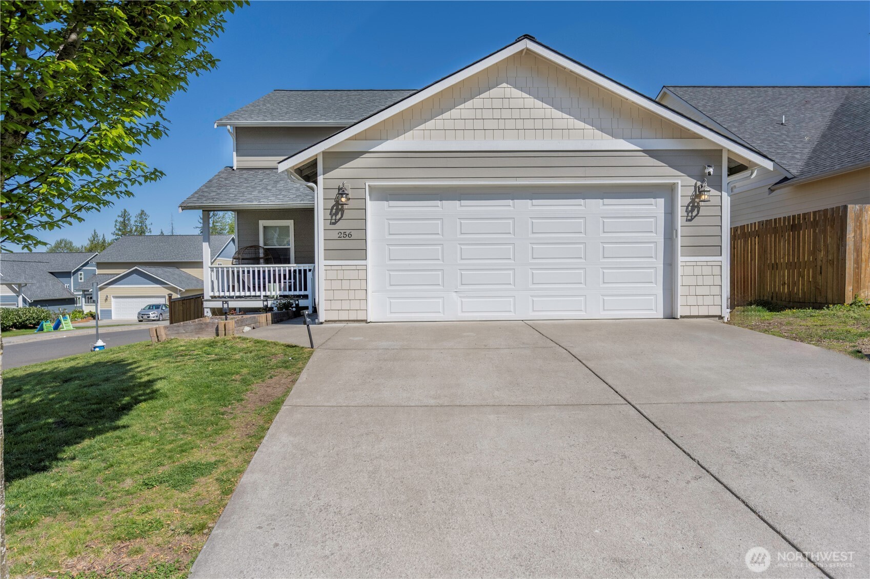 256 Whitetail Loop Blaine, WA 98230 - Photo 2 of 31