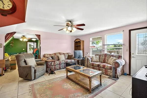 $235,000 | 14953 Southeast 107th Avenue, Summerfield, FL 34491