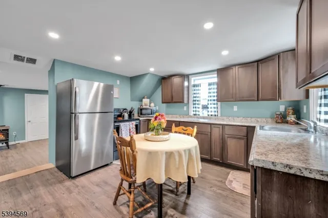 $320,000 | 19 Water Street, Hackettstown, NJ 07840