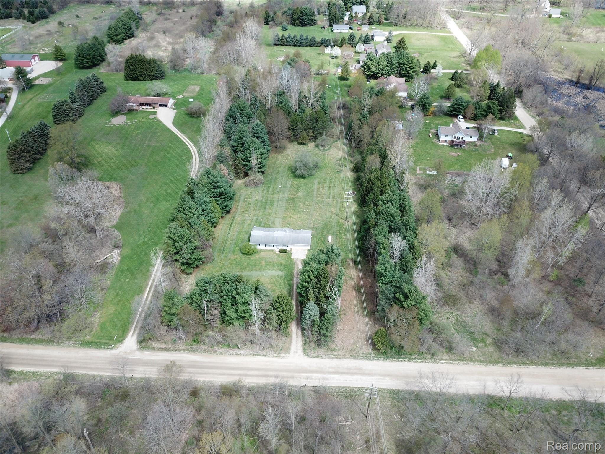 6040 West Coon Lake Road Howell, MI 48843 - Photo 57 of 58 17.JPG