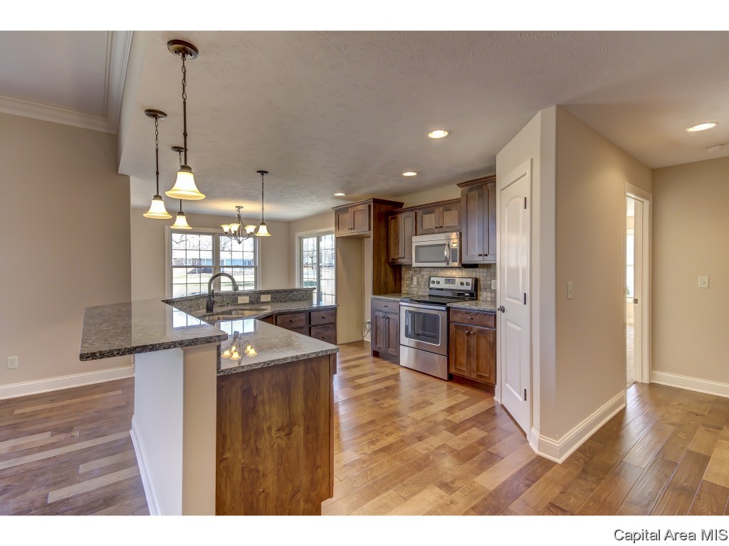 600 Catskill Drive Springfield, IL 62711 - Photo 17 of 35