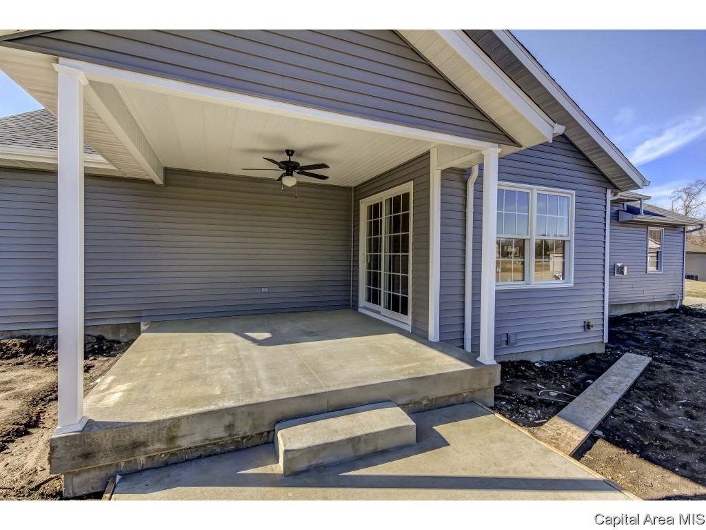 600 Catskill Drive Springfield, IL 62711 - Photo 8 of 35